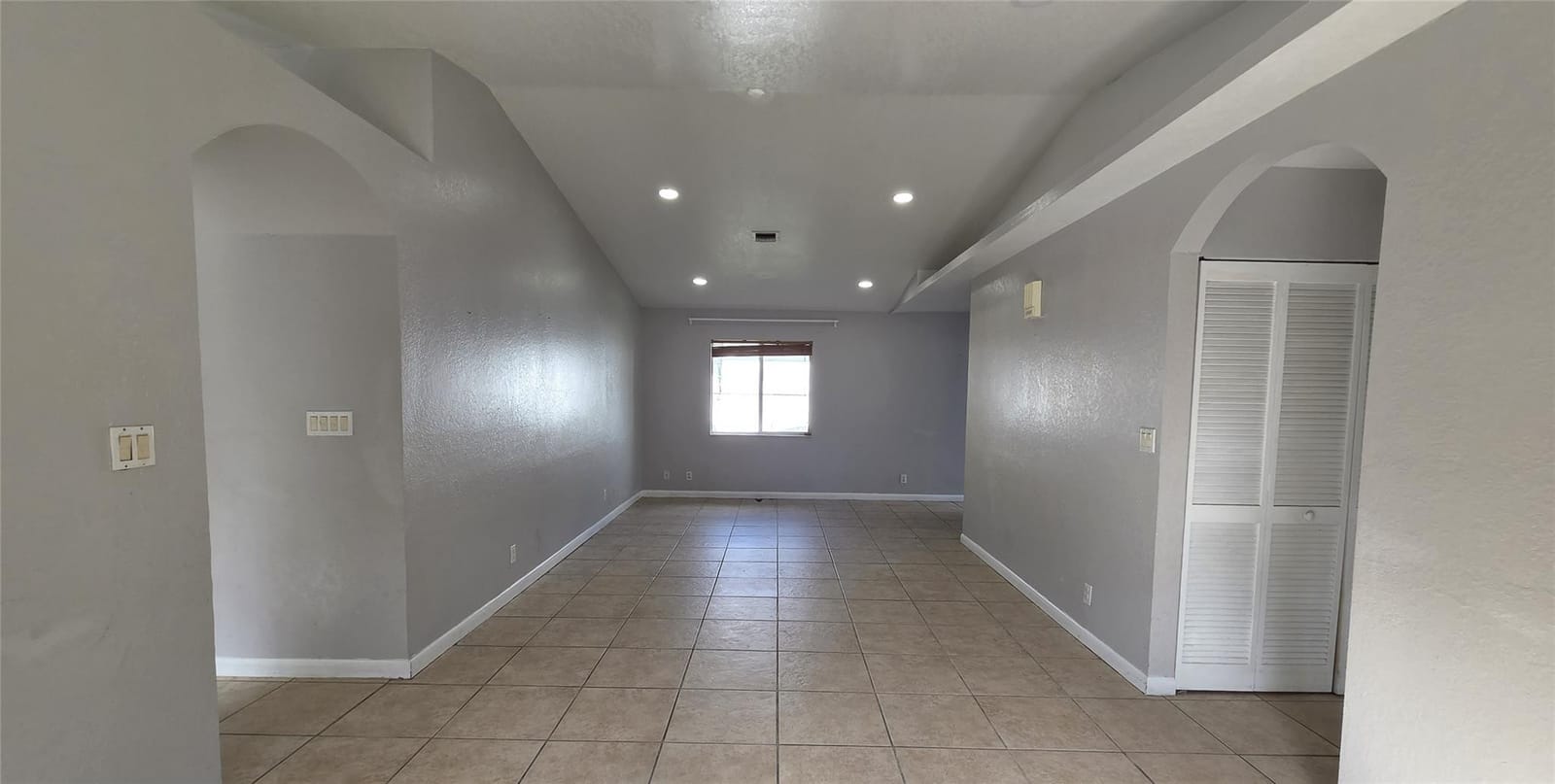 1649 SW 28th Terrace — photo 5