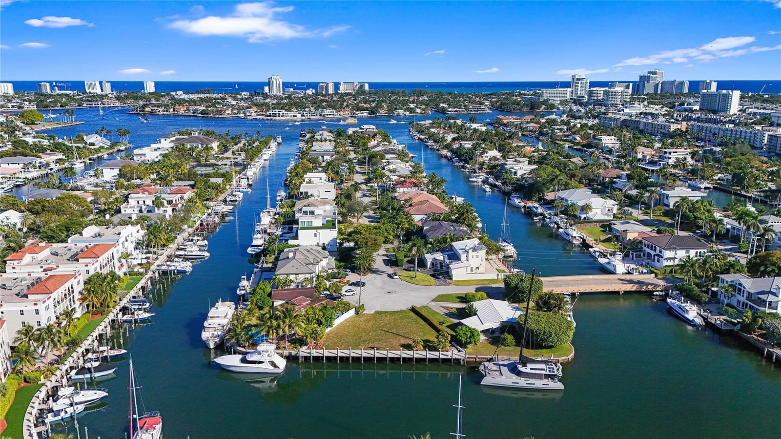 1429 SE 12th Court, Fort Lauderdale, FL 33316