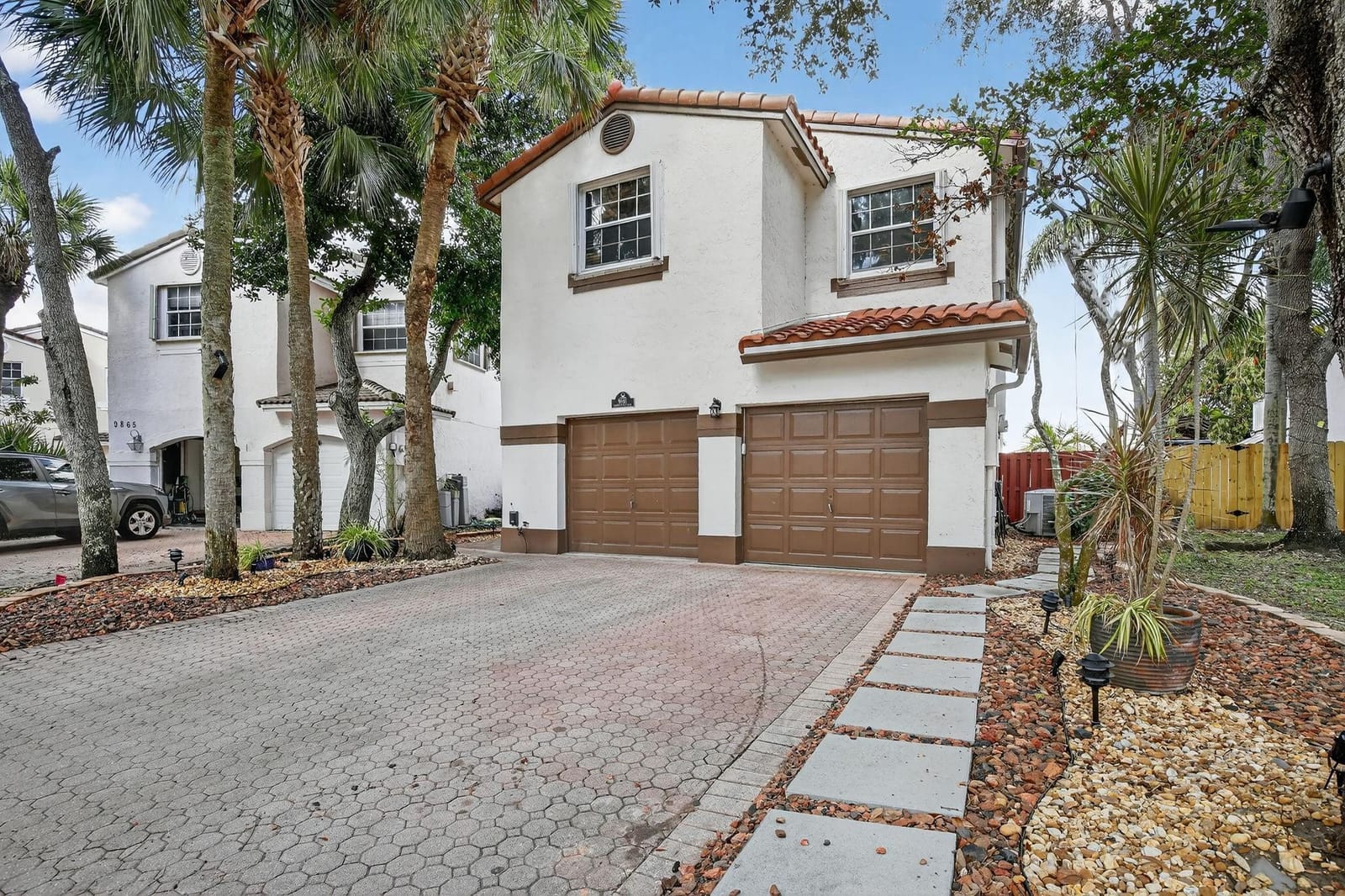 9861 Fairway Cove Lane — photo 2
