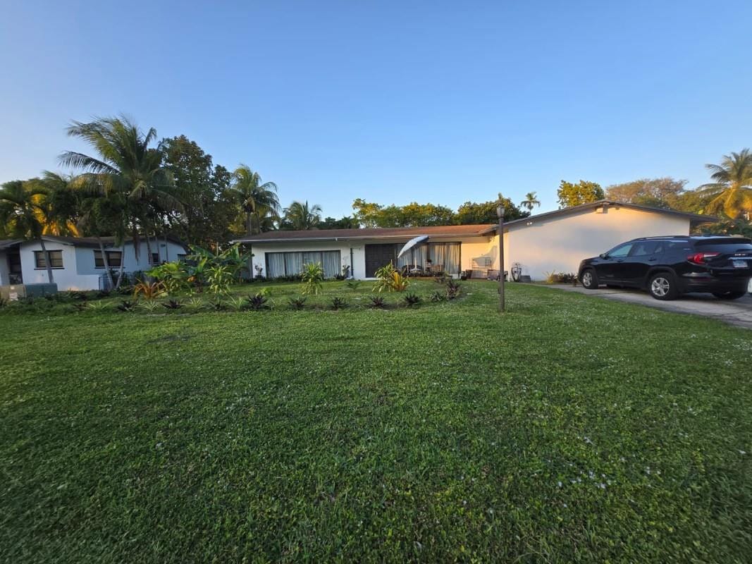 745 NE 155th Terrace, Miami, FL 33162
