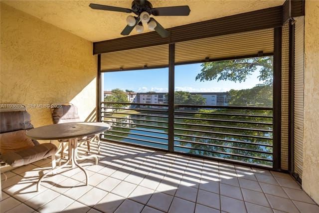 4970 E Sabal Palm Boulevard 405, Tamarac, FL 33319