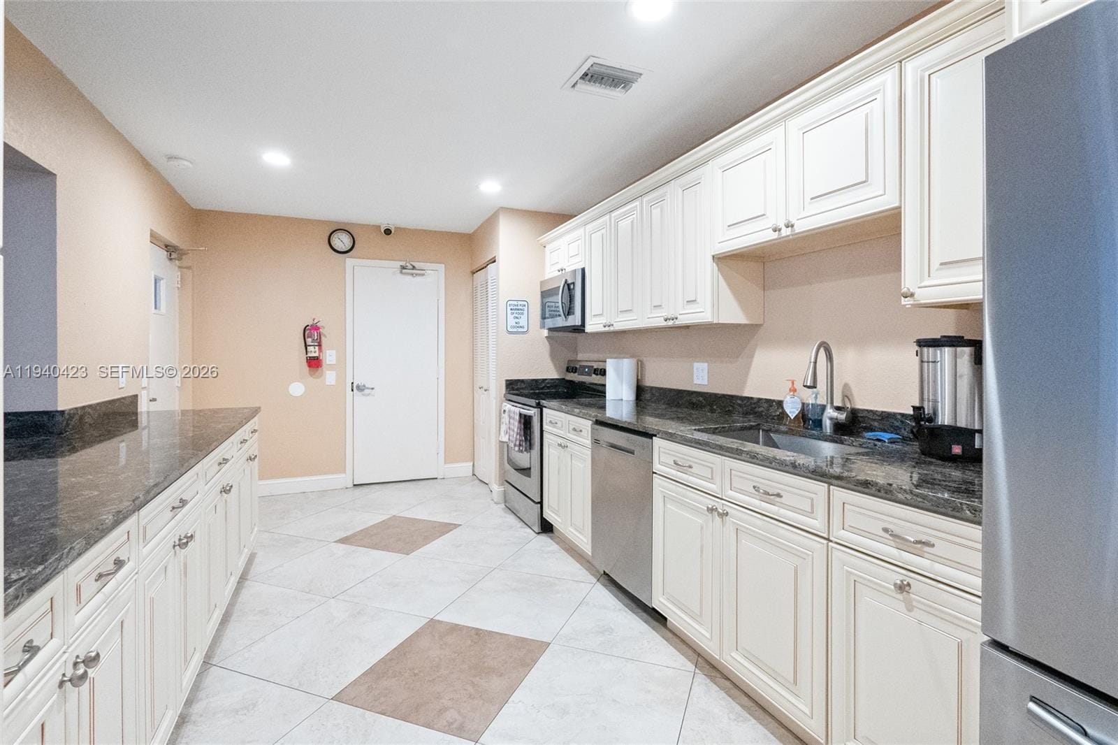 1020 Country Club Drive 206, Margate, FL 33063 photo 26