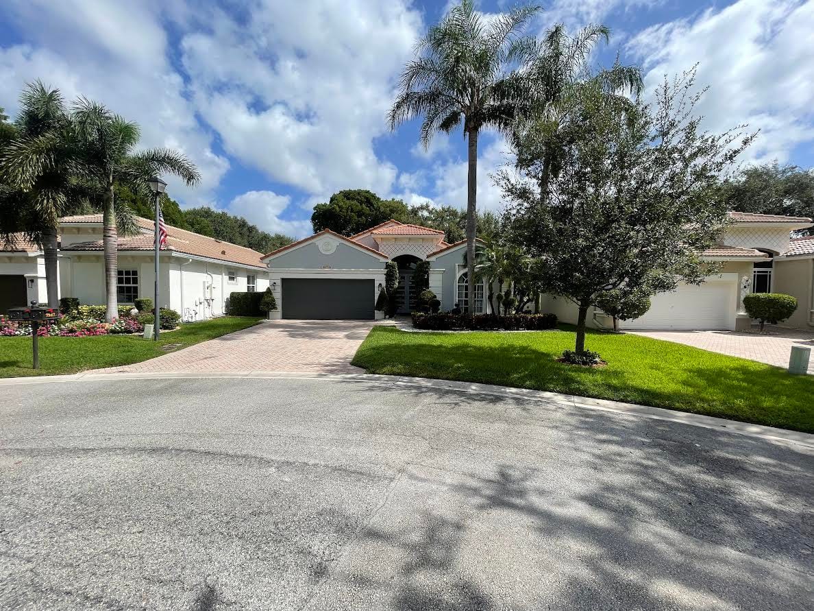 7947 Lando Avenue, Boynton Beach, FL 33437 photo 2