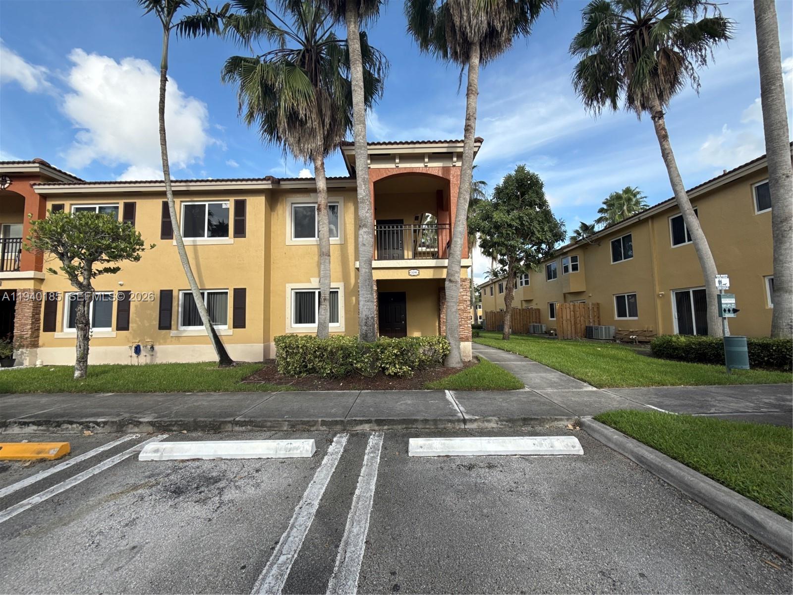 935 NE 33rd Terrace 104, Homestead, FL 33033, Homestead