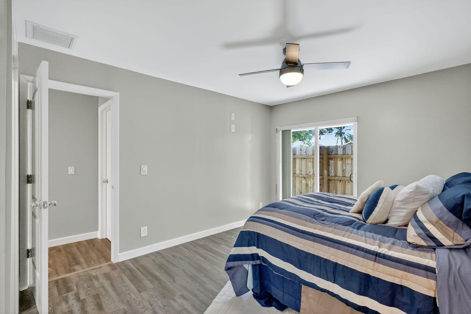 5785 SE Collins Avenue, Stuart, FL 34997 photo 15