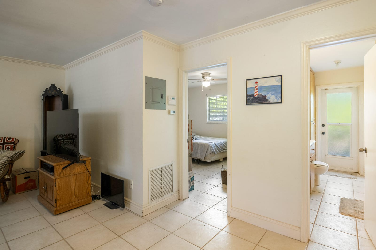 5230 NE 14th Way — photo 10