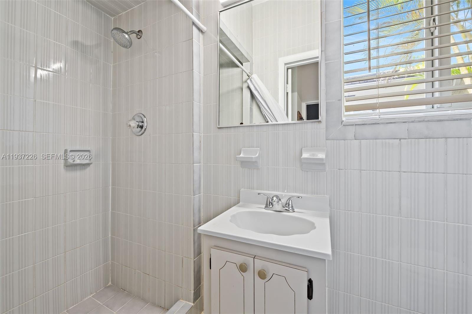 218 S Shore Drive, Miami, FL 33133 photo 25