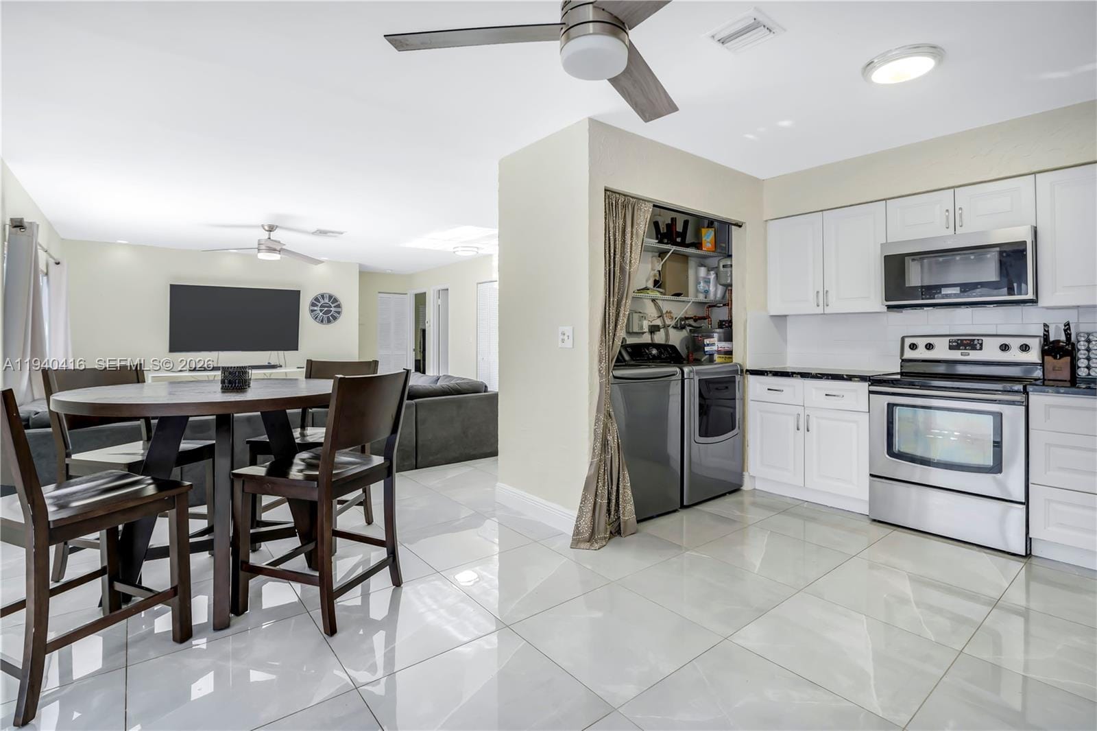 10010 NW 71st Place — photo 5