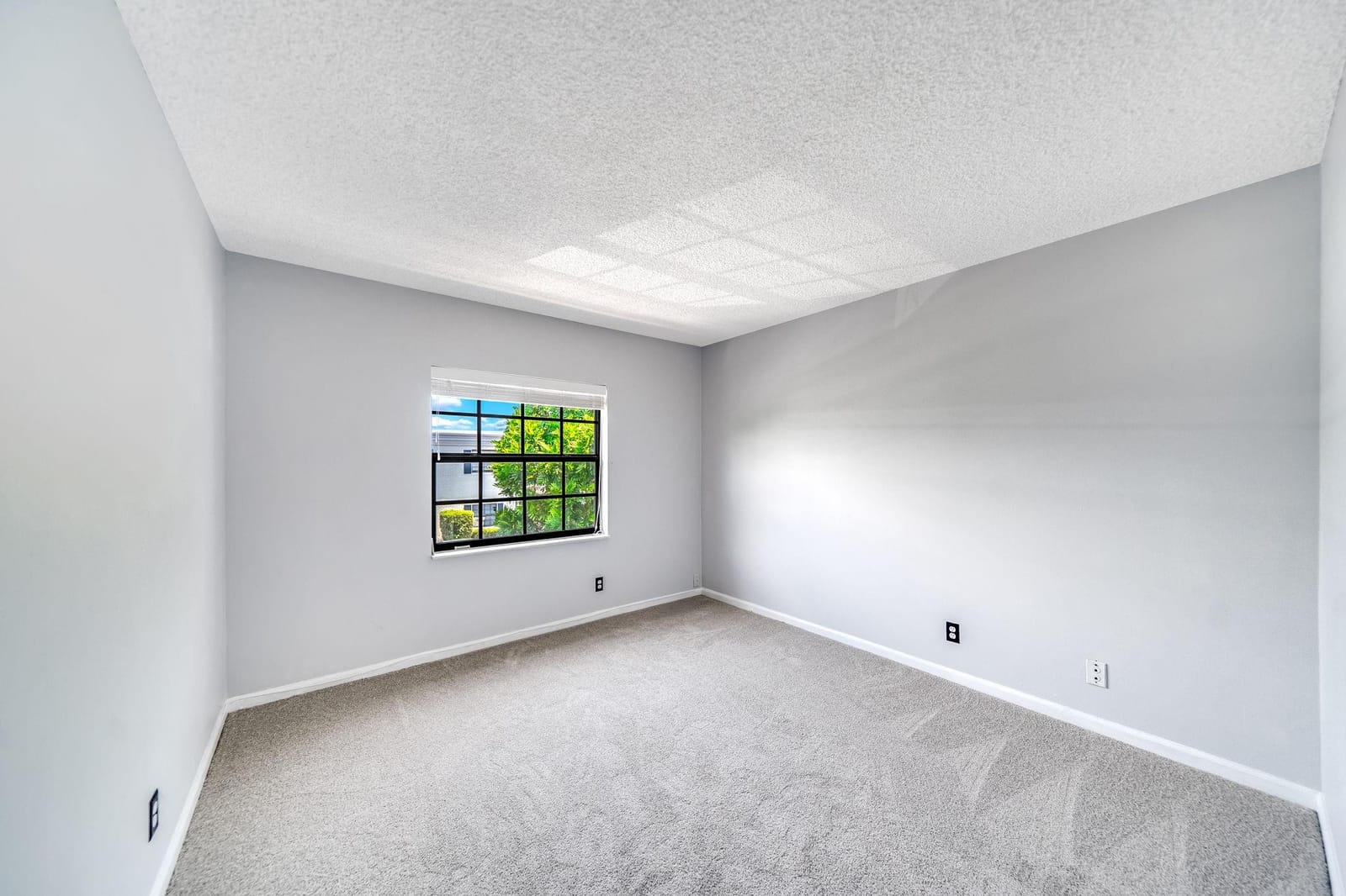 150 Cypress Club Drive 528, Pompano Beach, FL 33060 photo 16