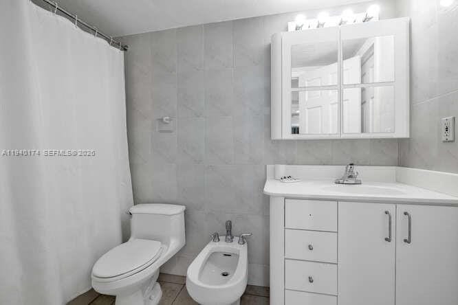 5601 Collins Avenue 825, Miami Beach, FL 33140 photo 18