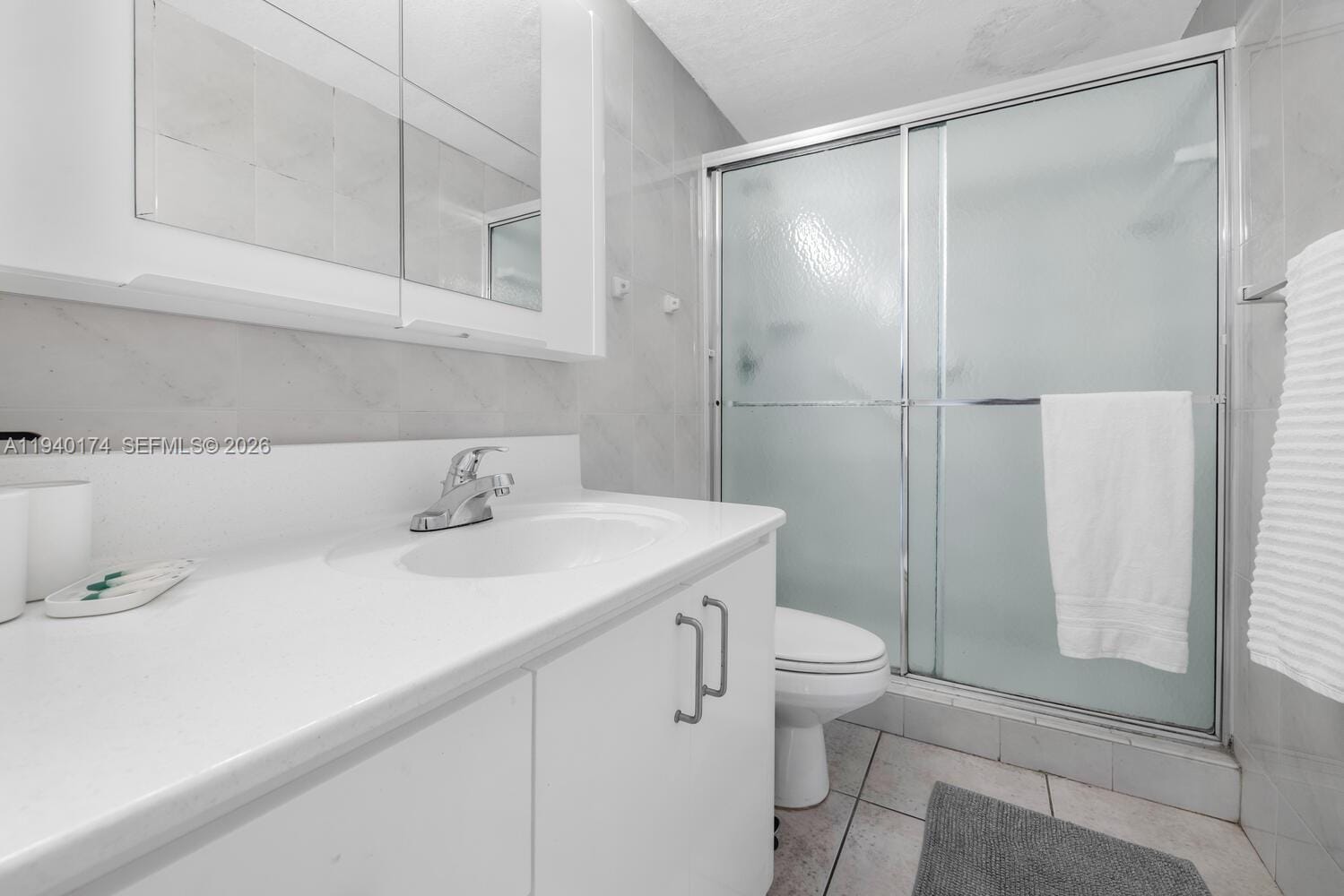 5601 Collins Avenue 825 — photo 9