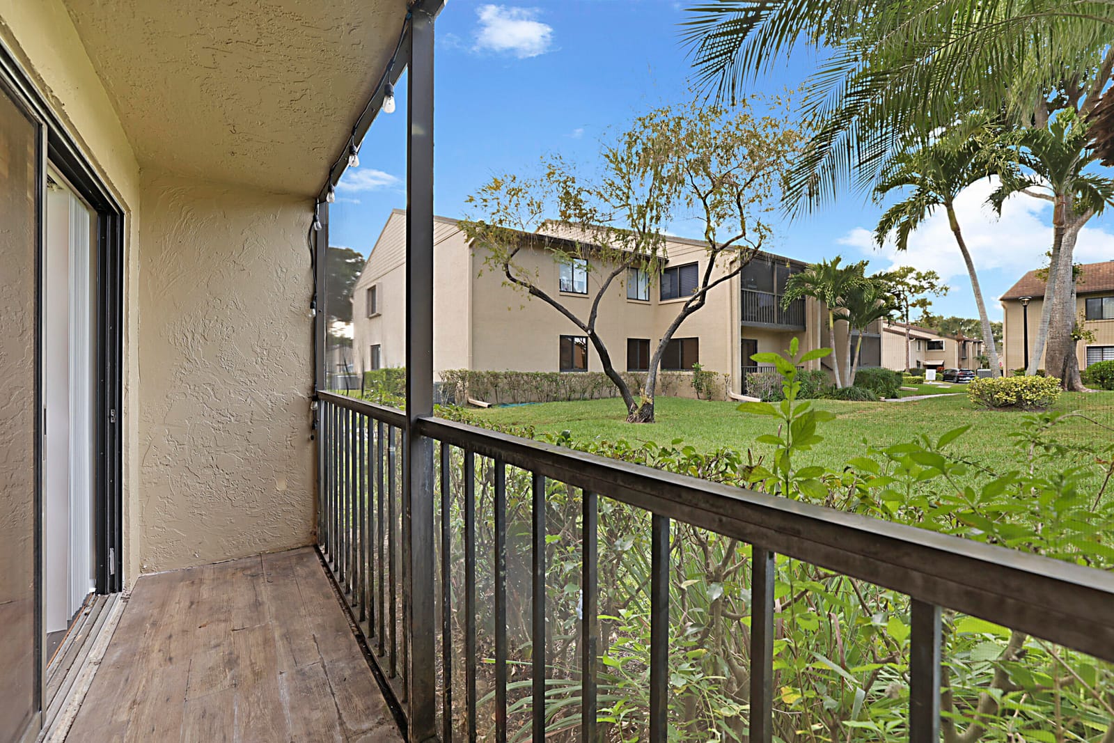 533 Shady Pine Way B1, Greenacres, FL 33415 photo 24