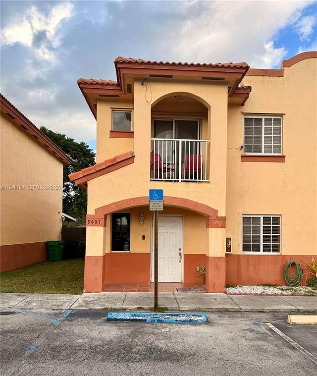 9497 NW 114th Lane 6, sold in Ethereal Gardens Ii Condo, Hialeah Gardens, FL