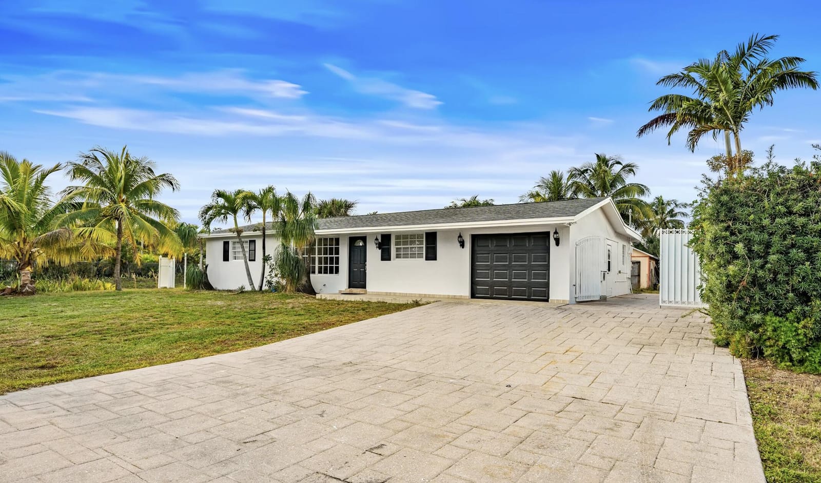 475 Forest Estate Drive, West Palm Beach, FL 33415
