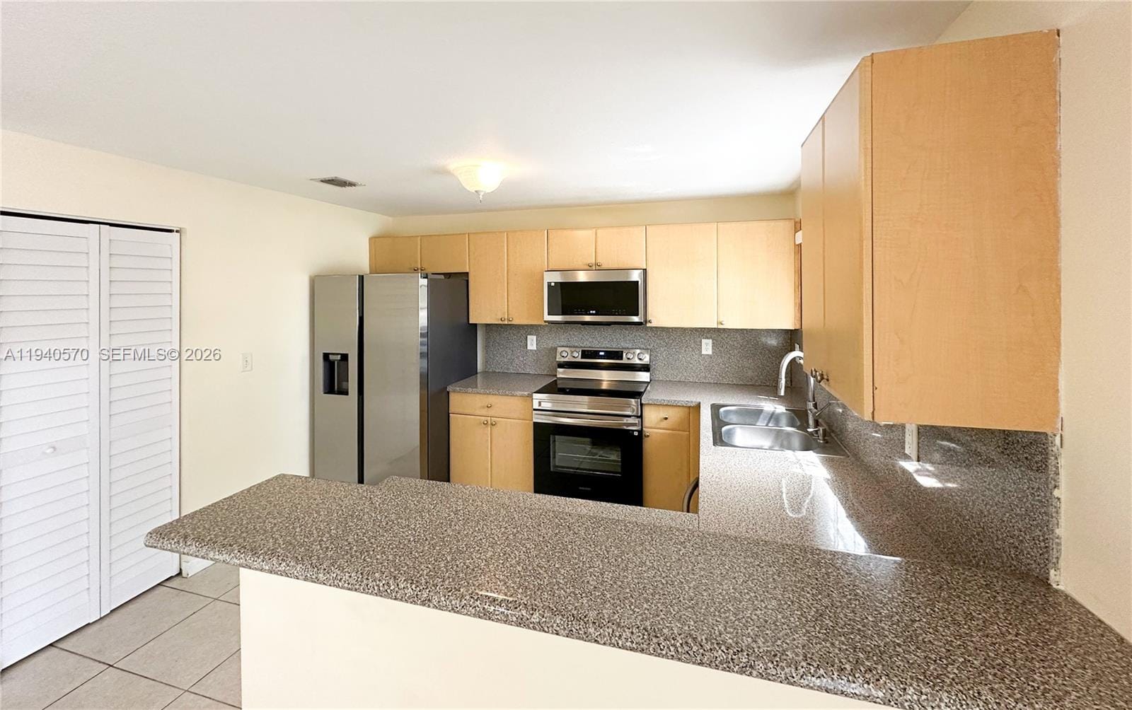 14116 SW 260th Street 105 — photo 7