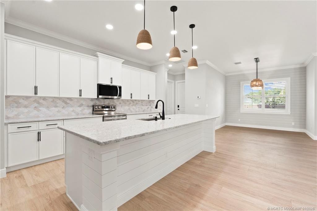 3834 NE Barbara Drive — photo 11