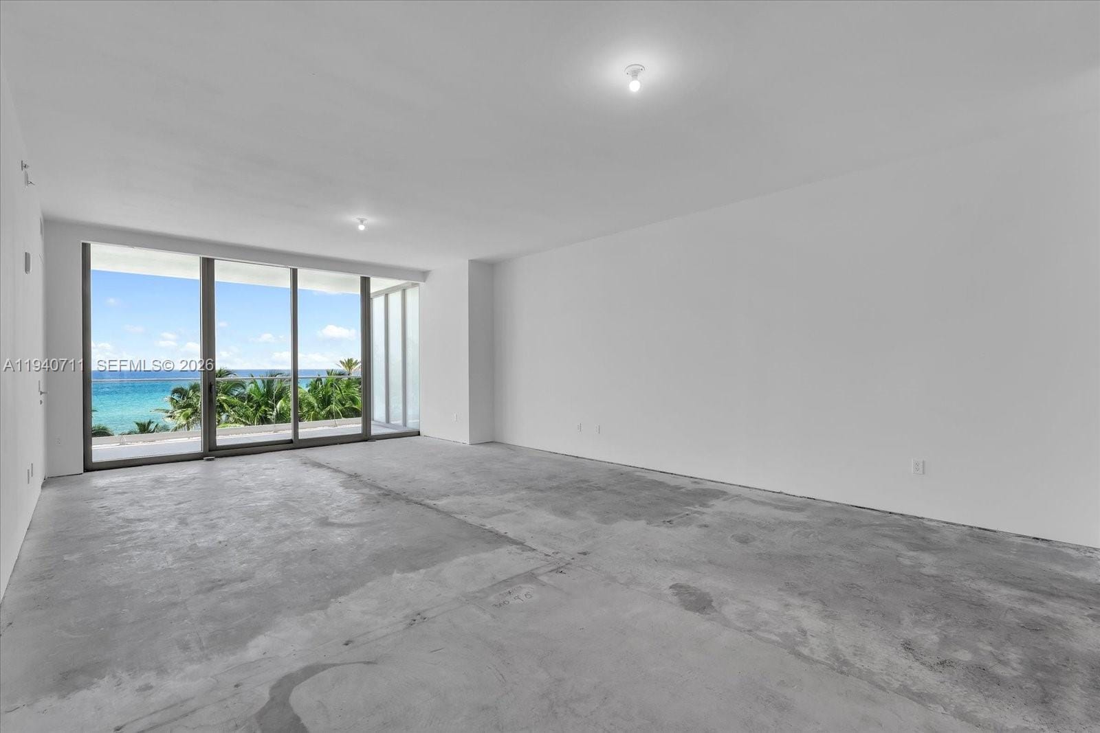 18975 Collins Avenue 302 — photo 11