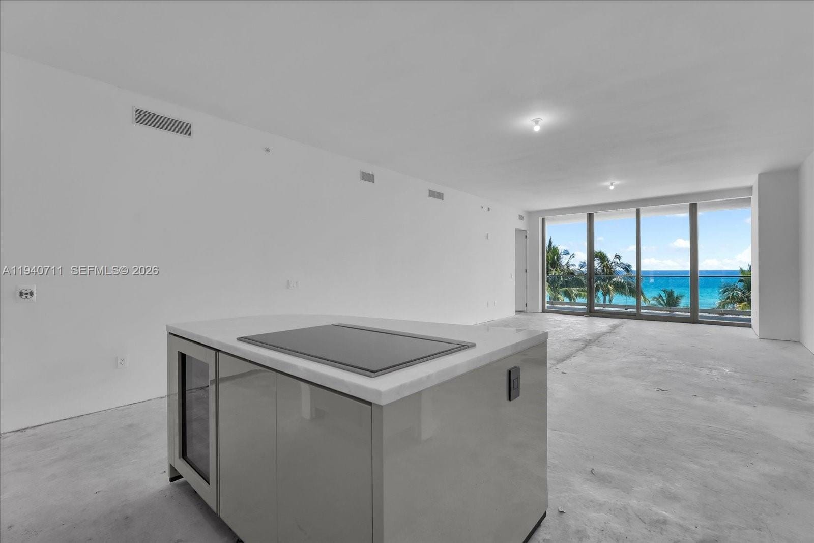 18975 Collins Avenue 302 — photo 9