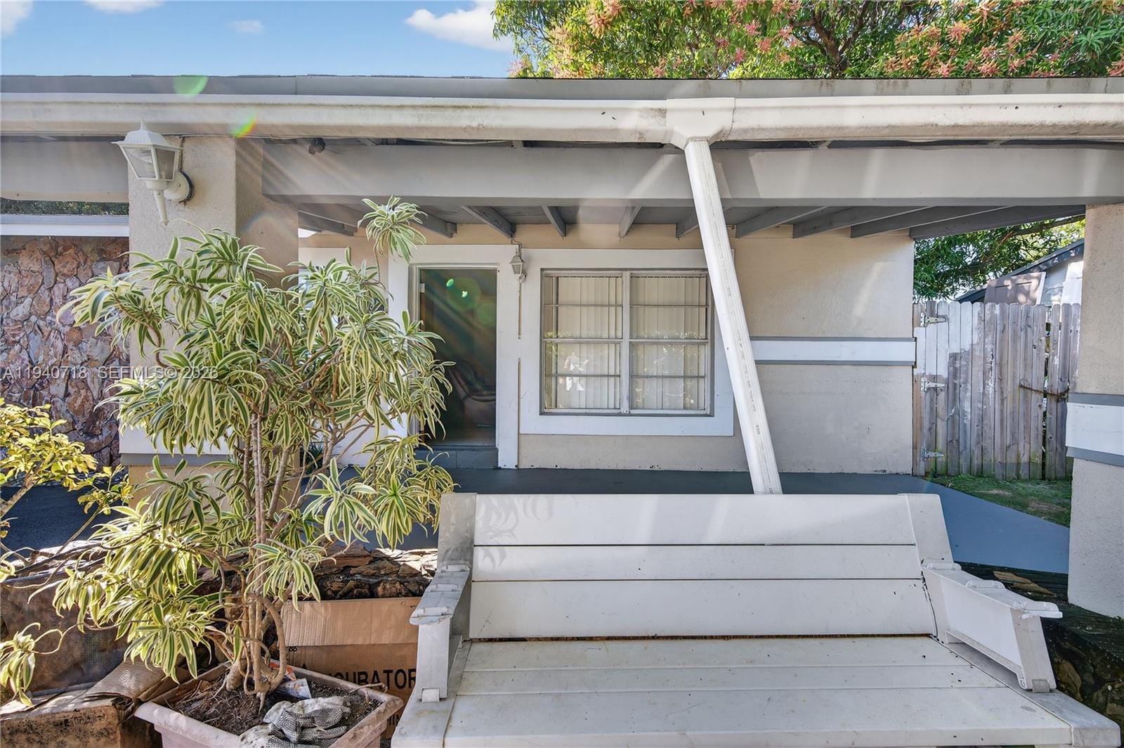2021 NW 29th Avenue, Fort Lauderdale, FL 33311 photo 2