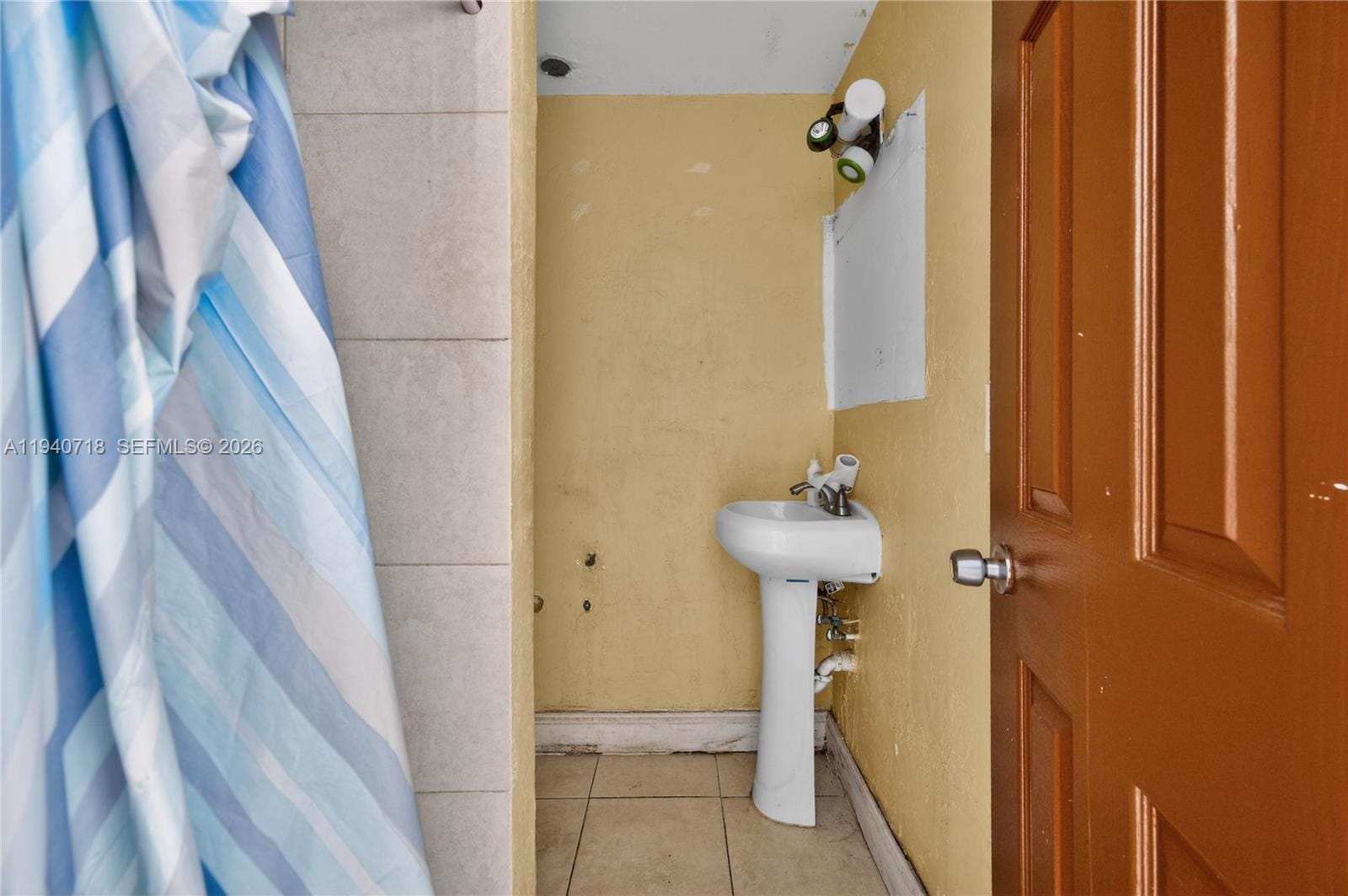 2021 NW 29th Avenue, Fort Lauderdale, FL 33311 photo 13