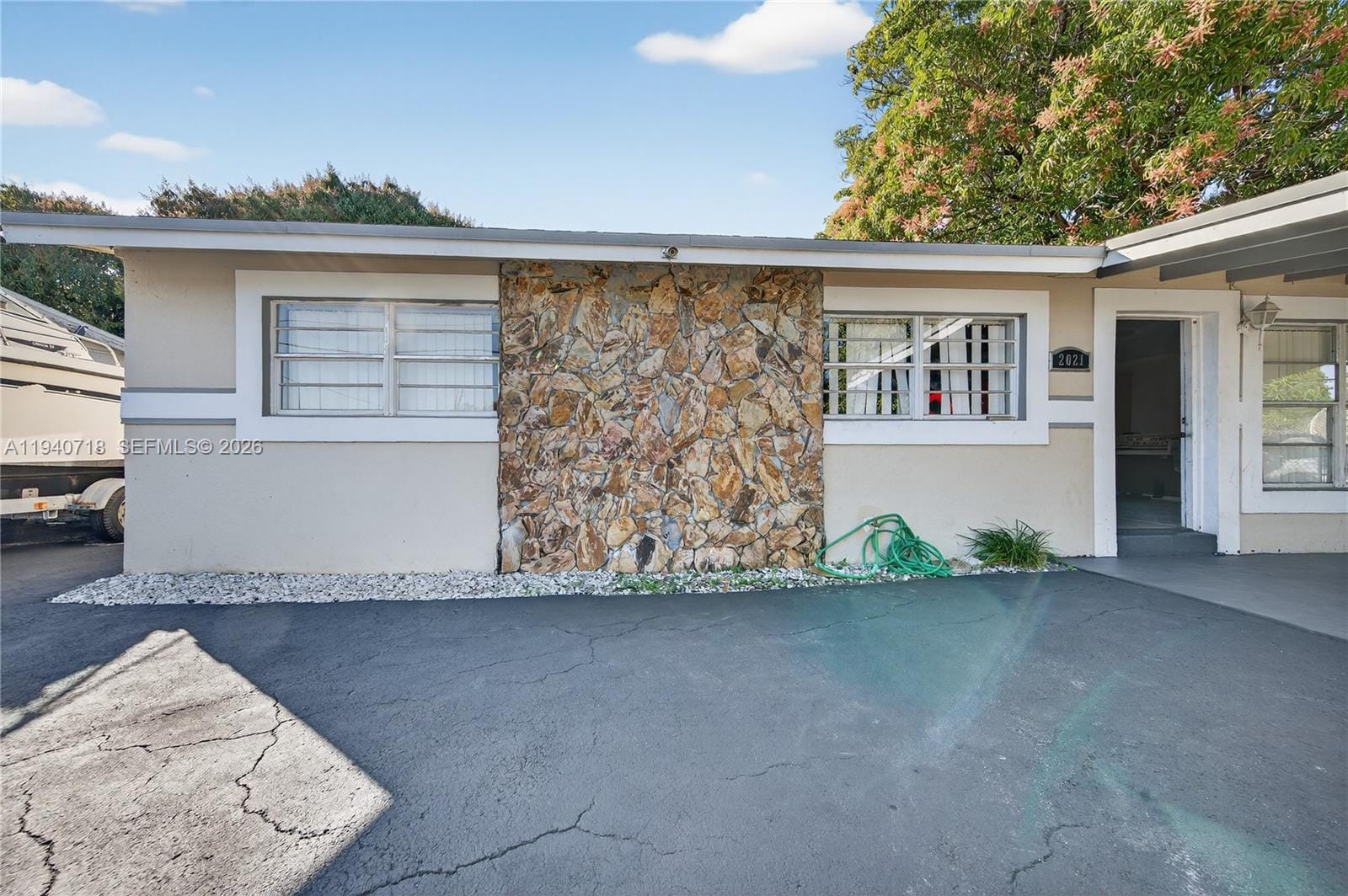 2021 NW 29th Avenue, Fort Lauderdale, FL 33311 photo 4