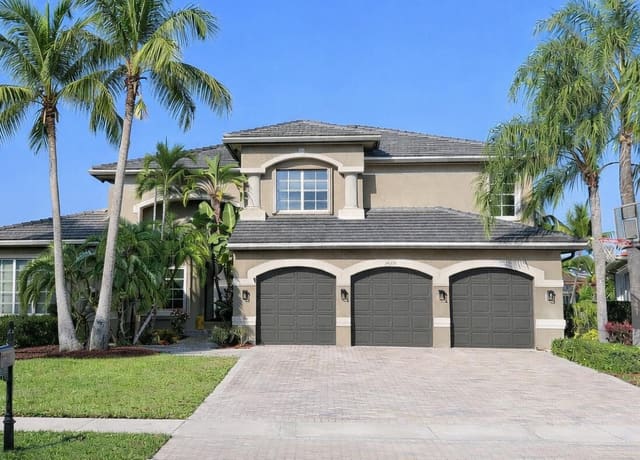 19219 N Creekshore Court, Boca Raton, FL 33498