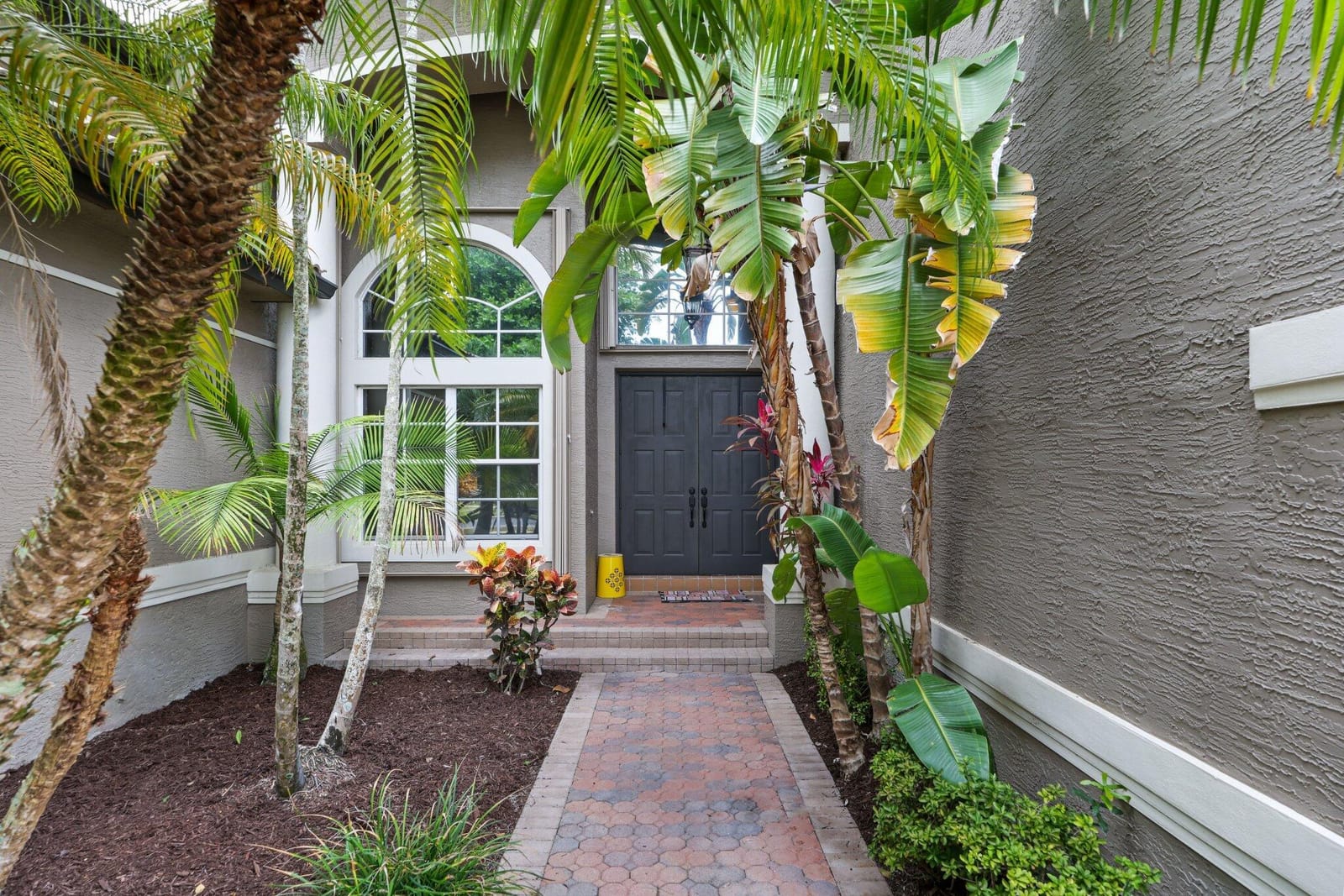 19219 N Creekshore Court, Boca Raton, FL 33498 photo 2