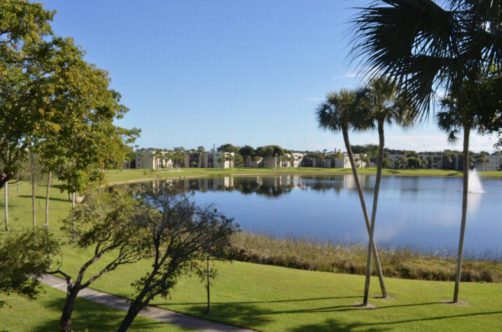 5220 Las Verdes Circle 312, Delray Beach, FL 33484 photo 2