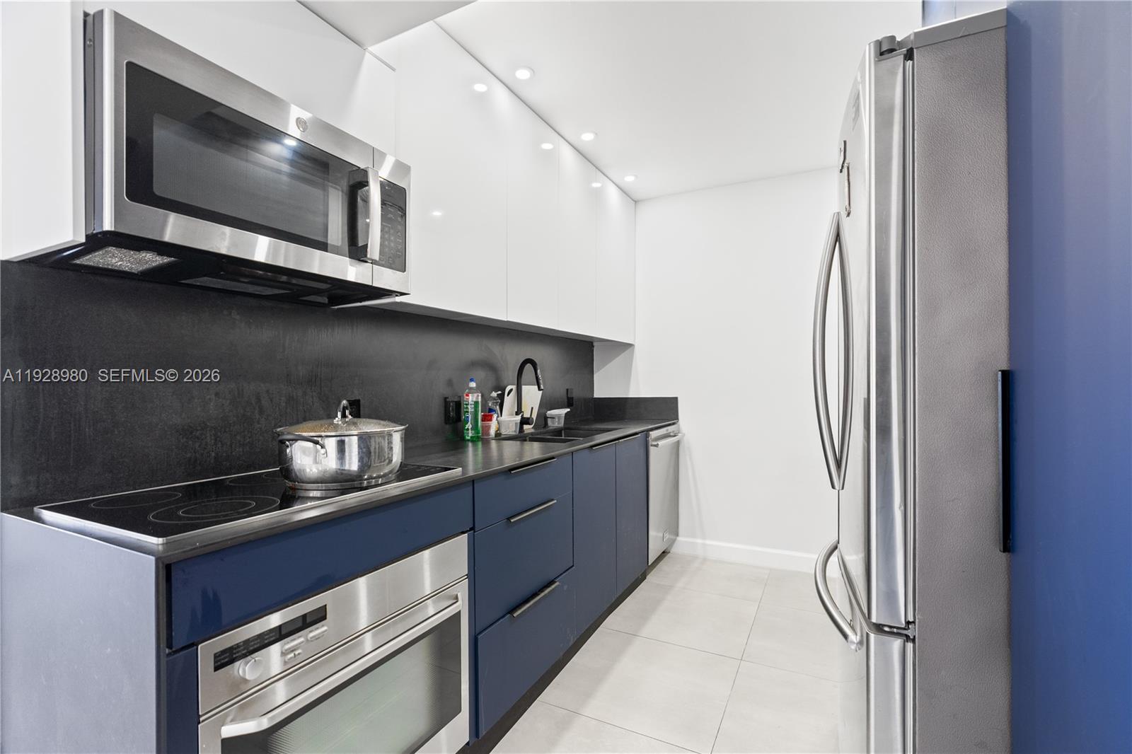 20301 W Country Club Drive 722, Aventura, FL 33180, Aventura