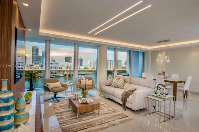 900 Bay Drive 822, Miami Beach, FL 33141