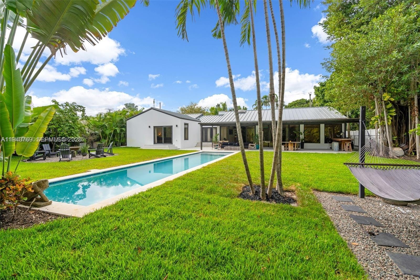 9015 NE 10th Avenue, Miami, FL 33138