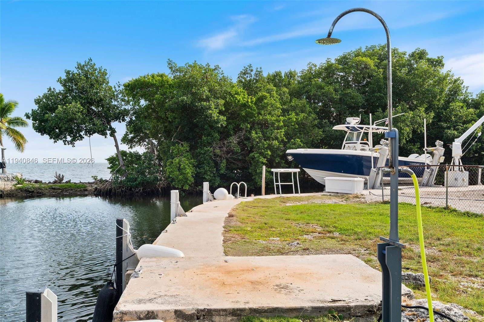 127 Seaside Avenue, Key Largo, FL 33037 photo 11