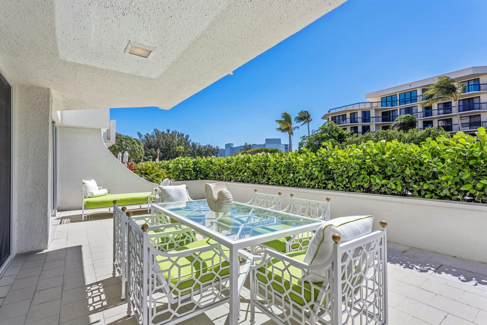 2773 S Ocean Boulevard 106, Palm Beach, FL 33480 photo 3