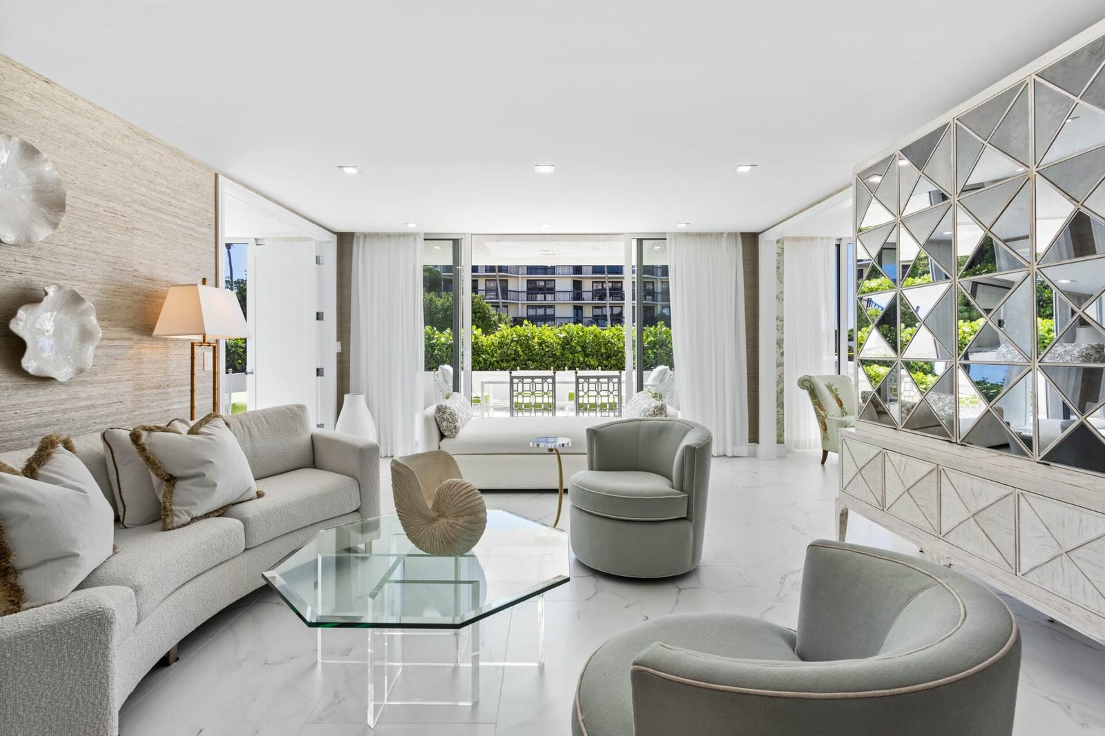 2773 S Ocean Boulevard 106, Palm Beach, FL 33480 photo 10