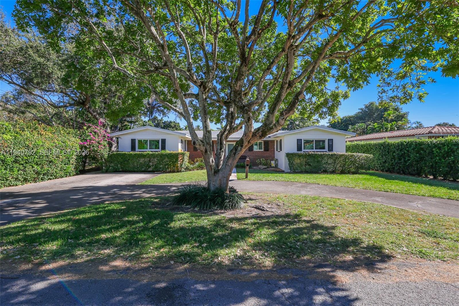 11339 NE 8th Court — photo 3