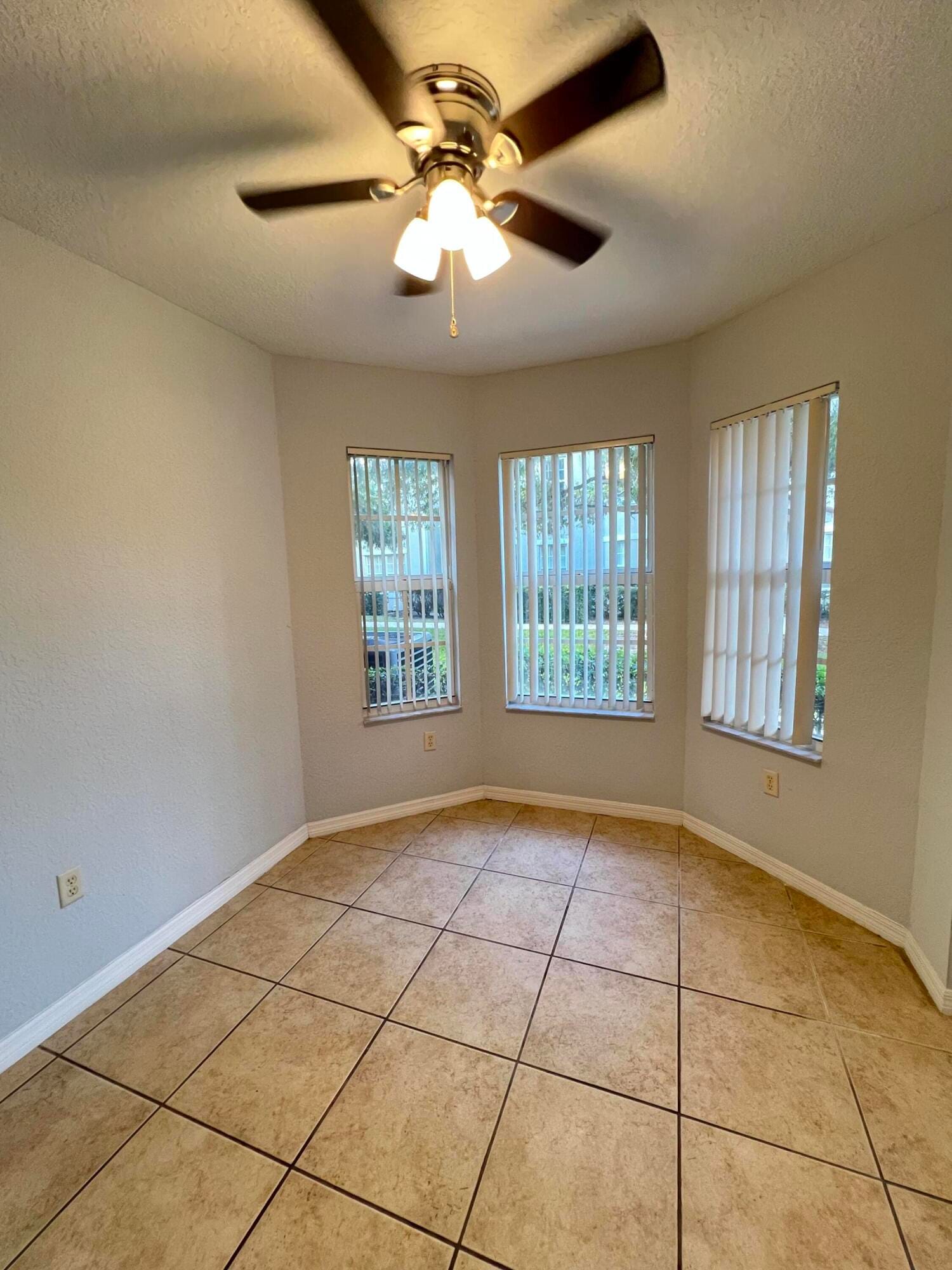 144 SW Peacock Boulevard SW 23101 — photo 3