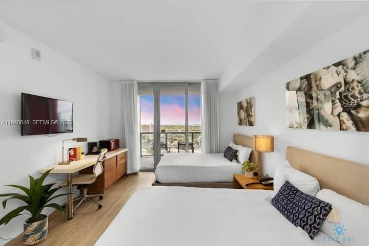 2602 E Hallandale Beach Boulevard R2006 — photo 11
