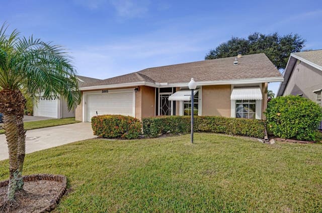 3882 Dafilee Circle, West Palm Beach, FL 33417