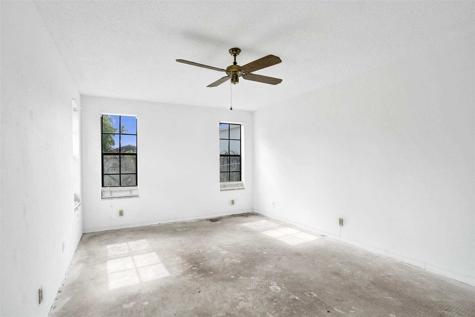 65 W Palm Drive, Margate, FL 33063 photo 13