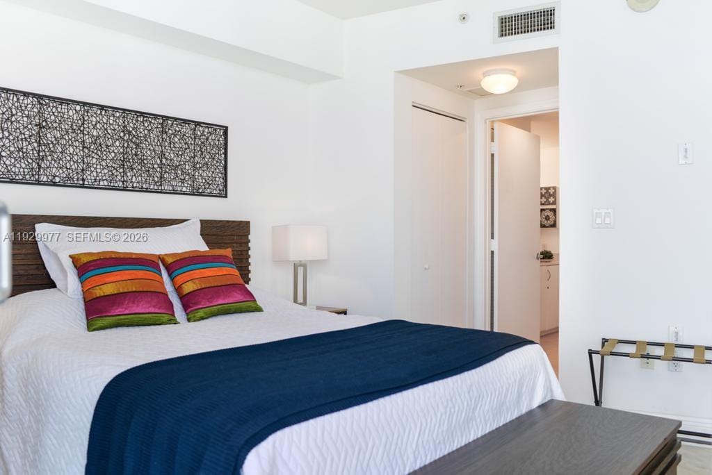 1750 N Bayshore Drive 4814 — photo 11