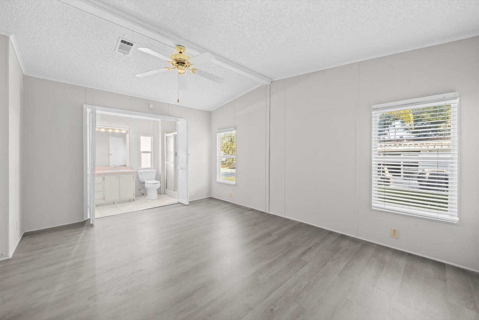 8221 Cinnamon Lane — photo 11