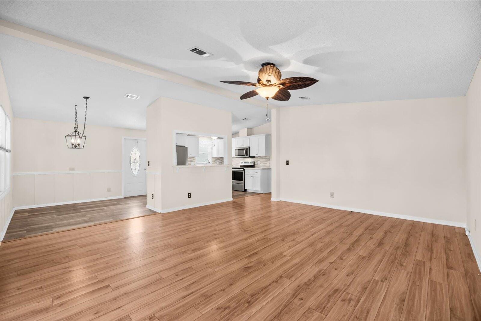 2969 Fiddlewood Circle — photo 5