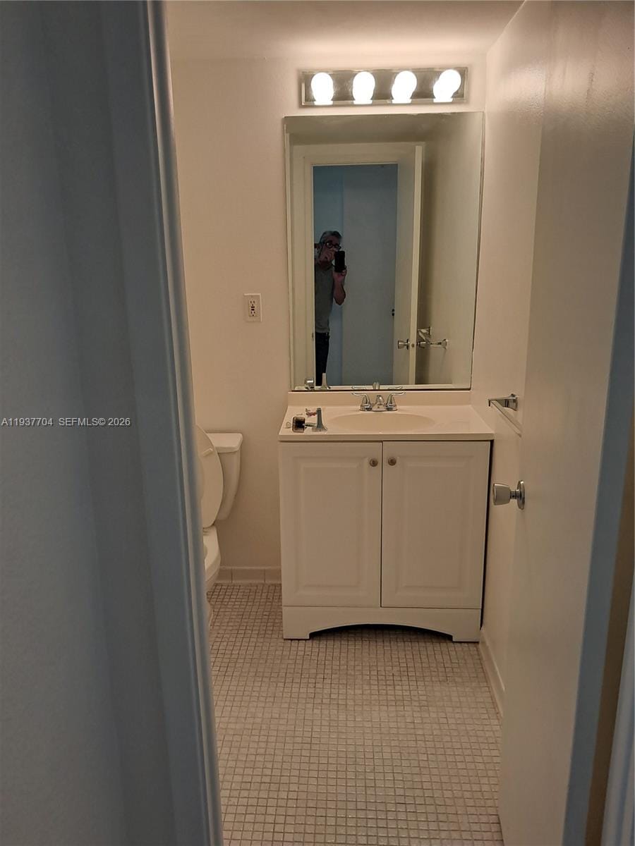 19380 Collins Avenue 806 — photo 8