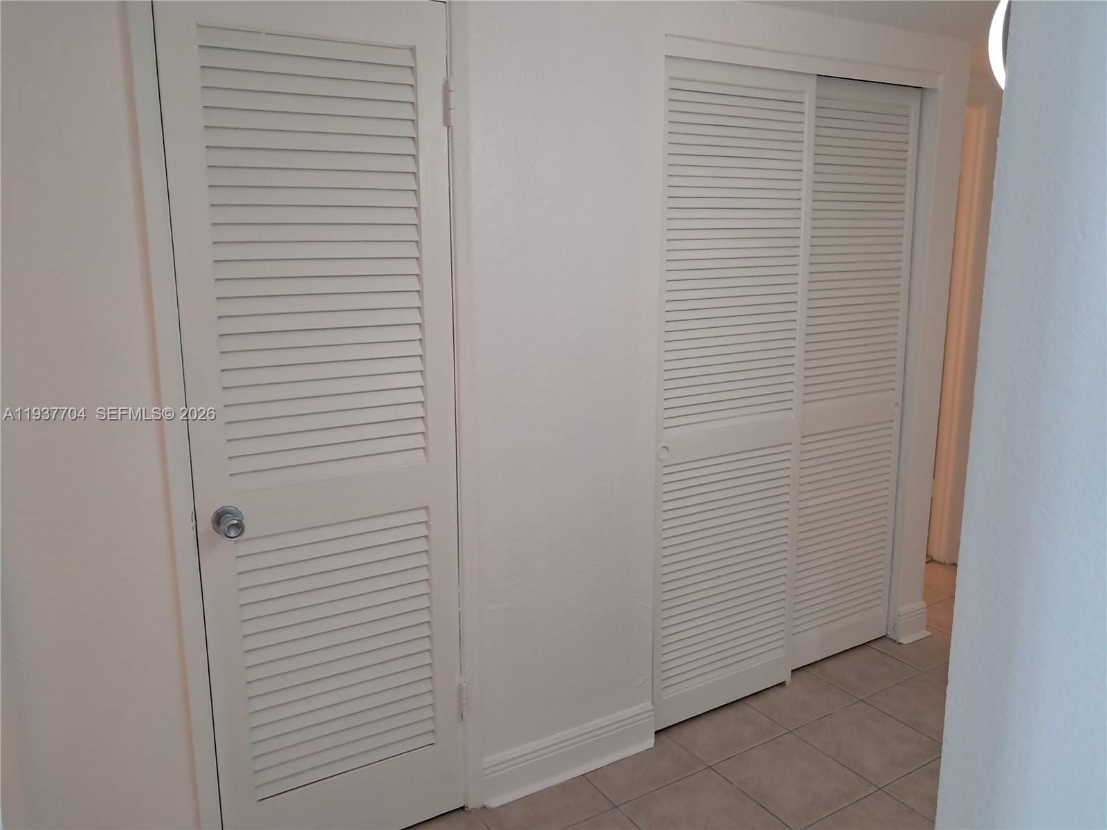 19380 Collins Avenue 806 — photo 10