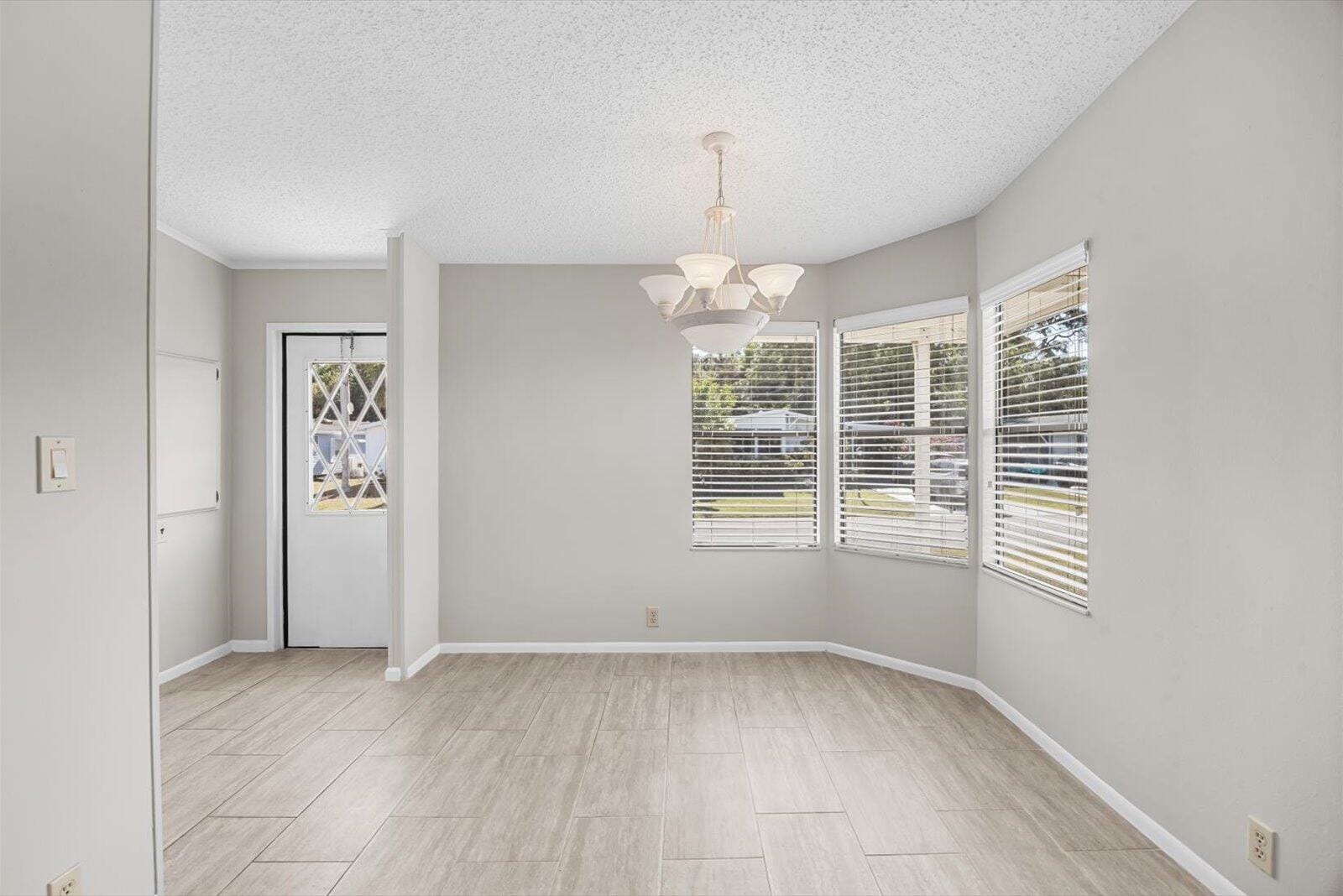 8530 Leadtree Court — photo 12