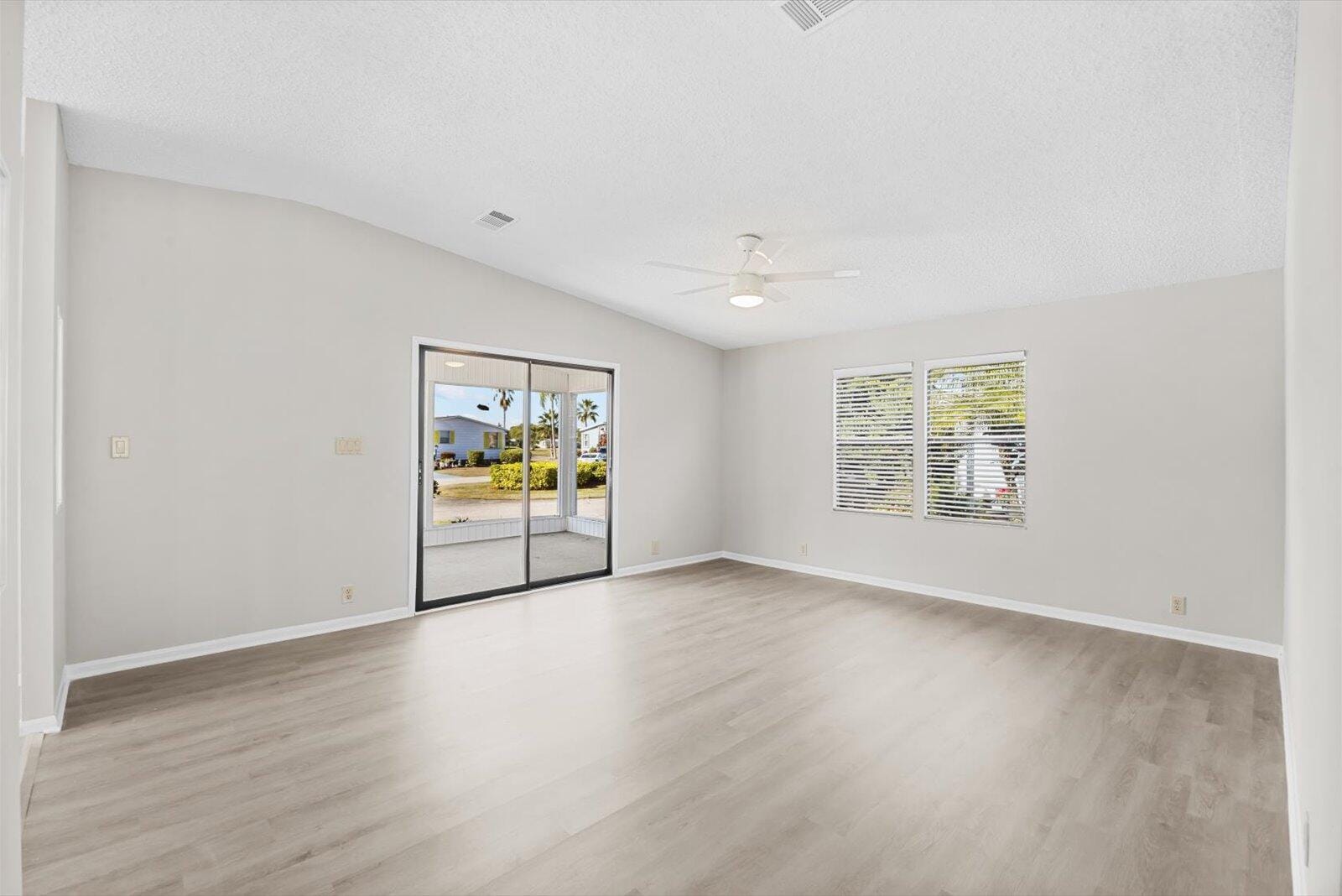 8530 Leadtree Court — photo 10