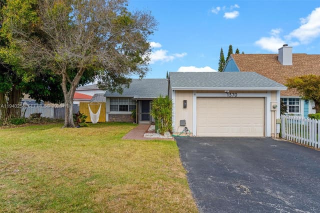 1370 Osprey Court, sold in Audubon Cluster West, Homestead, FL
