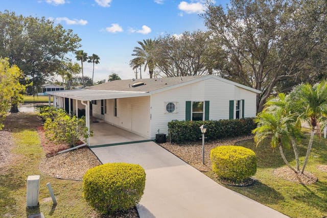 3801 Meadowlark Circle, Port St. Lucie, FL 34952