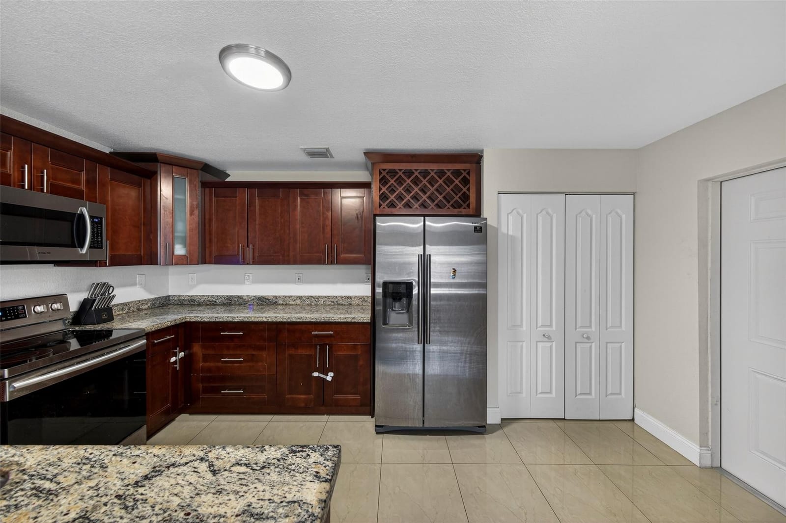 348 NW 40th Court — photo 9