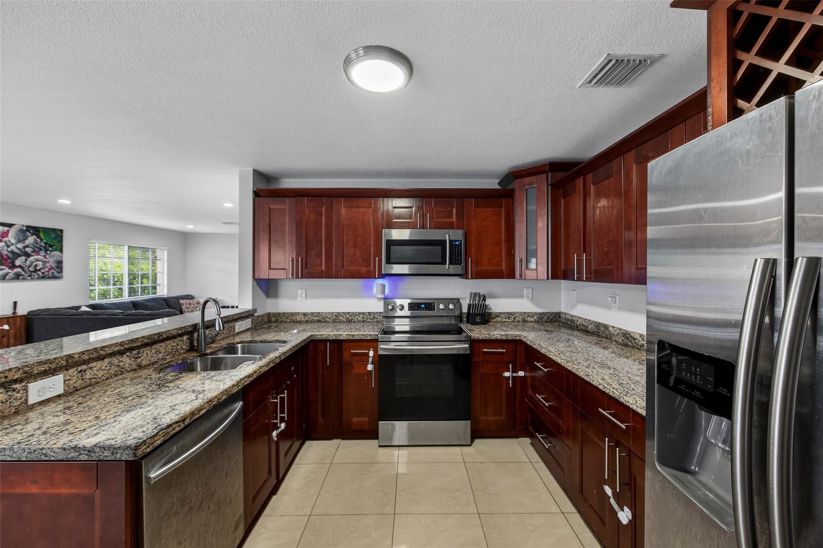 348 NW 40th Court — photo 10